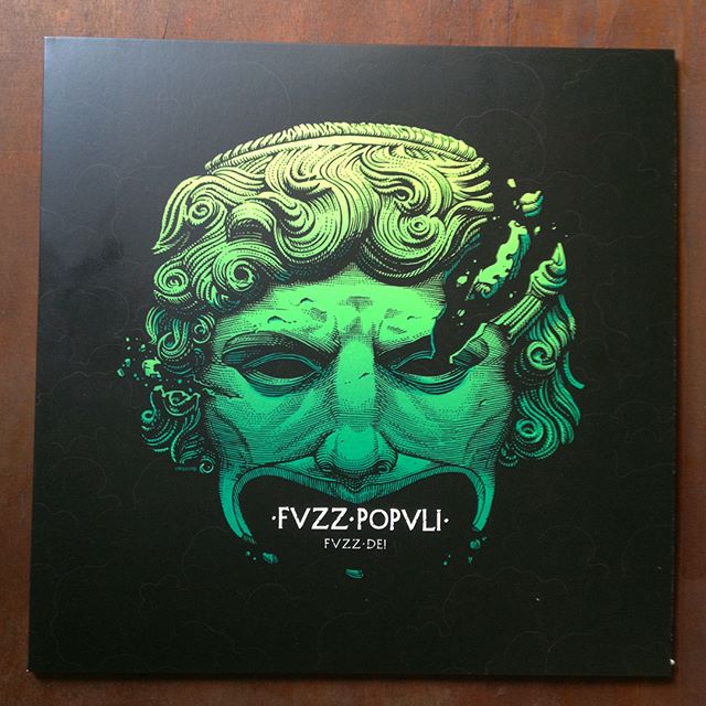 Finally got my hands on Fvzz Popvli #LP and I'm really amused by how they look in the flesh. The satin finish on the sleeve is a great touch, making the subtle background really on point and the colored #vinyl is ace. 
Cheers to the good job @heavypsychsounds_records 🍻